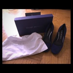 Stuart Weitzman Blue Suede pumps size 6.5